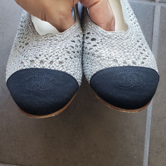 CHANEL SILVER/BLACK Mesh Fabric Ballet Flats - Picture 10 of 11